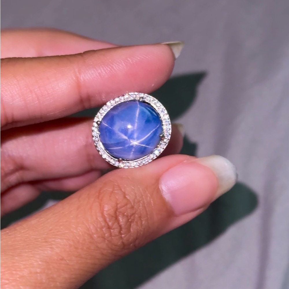 Certified Natural Burmese Star Sapphire (No heat) 18.18 carat well-defined star